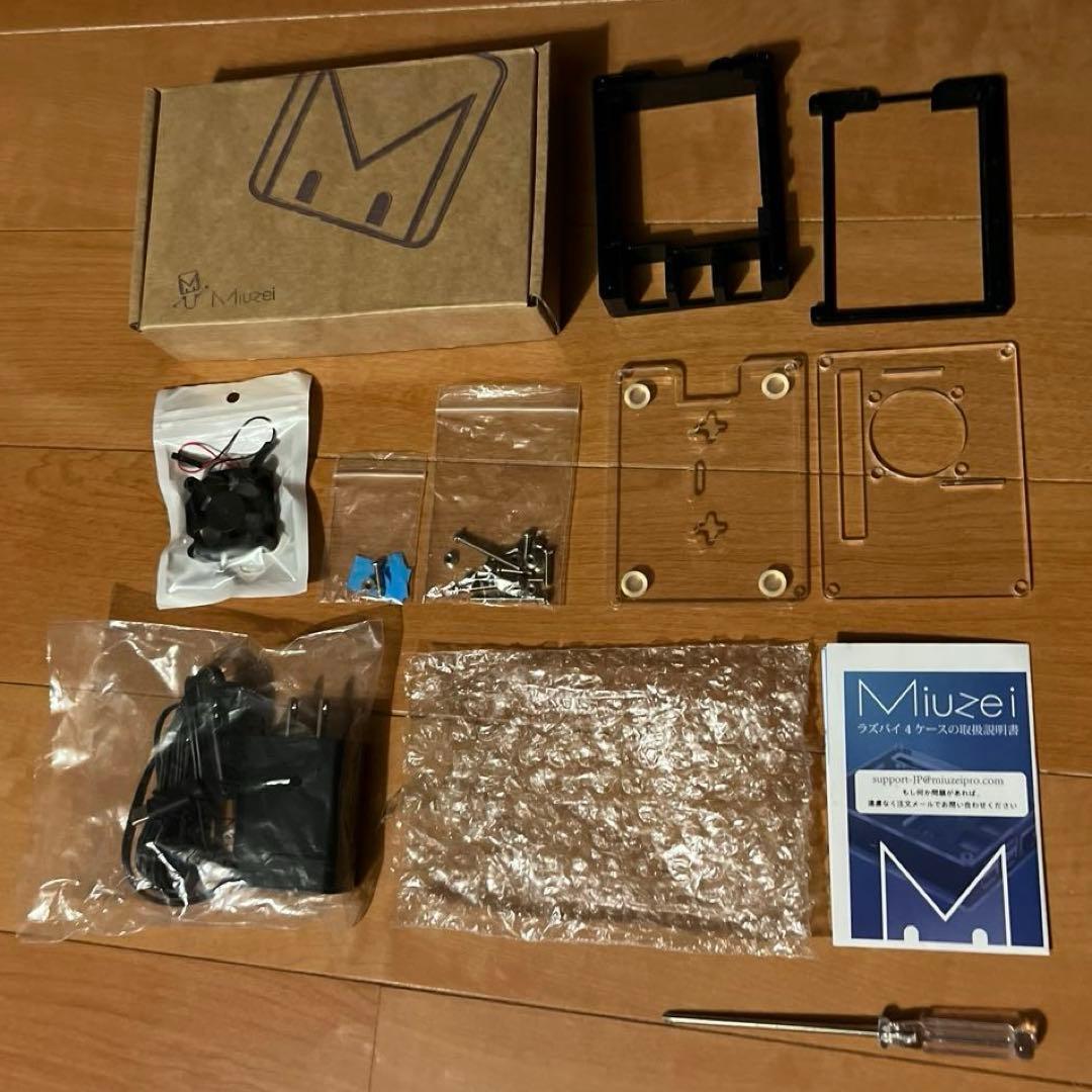 Raspberry Pi 4B 4GB （ケース、電源付き）