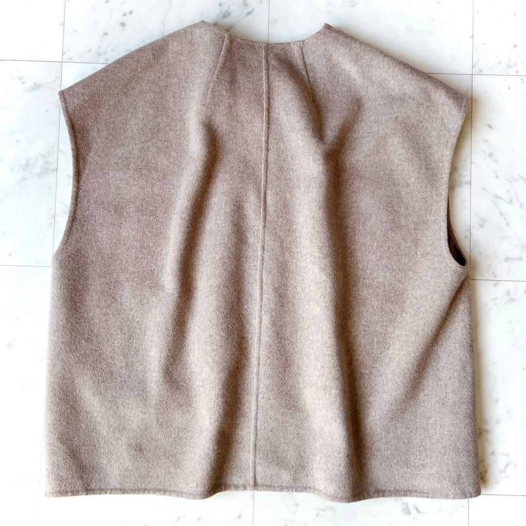 美品 ユナイテッドアローズ ベスト ジレ フード付き ノーカラー ベージュ F