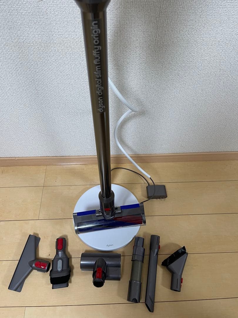 専用　ダイソン digital slim SV18 スタンド付け