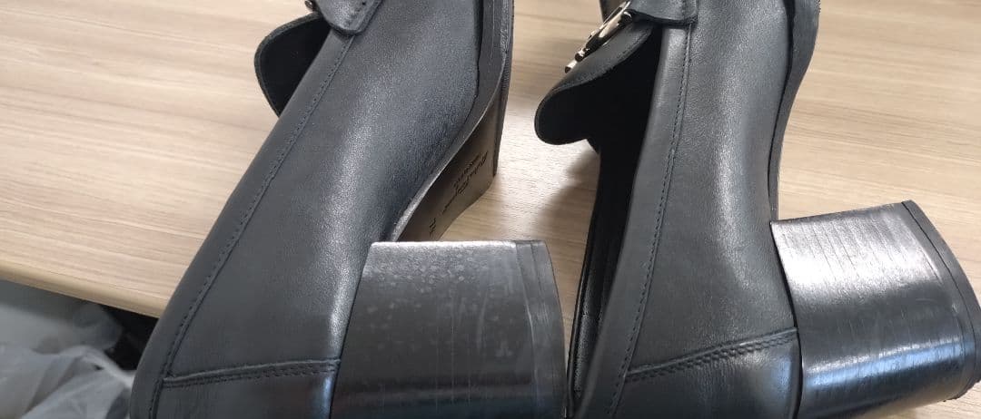 美品　フェラガモ ローファー　5センチヒール　黒　ガンチーニ　ROLO　7½D