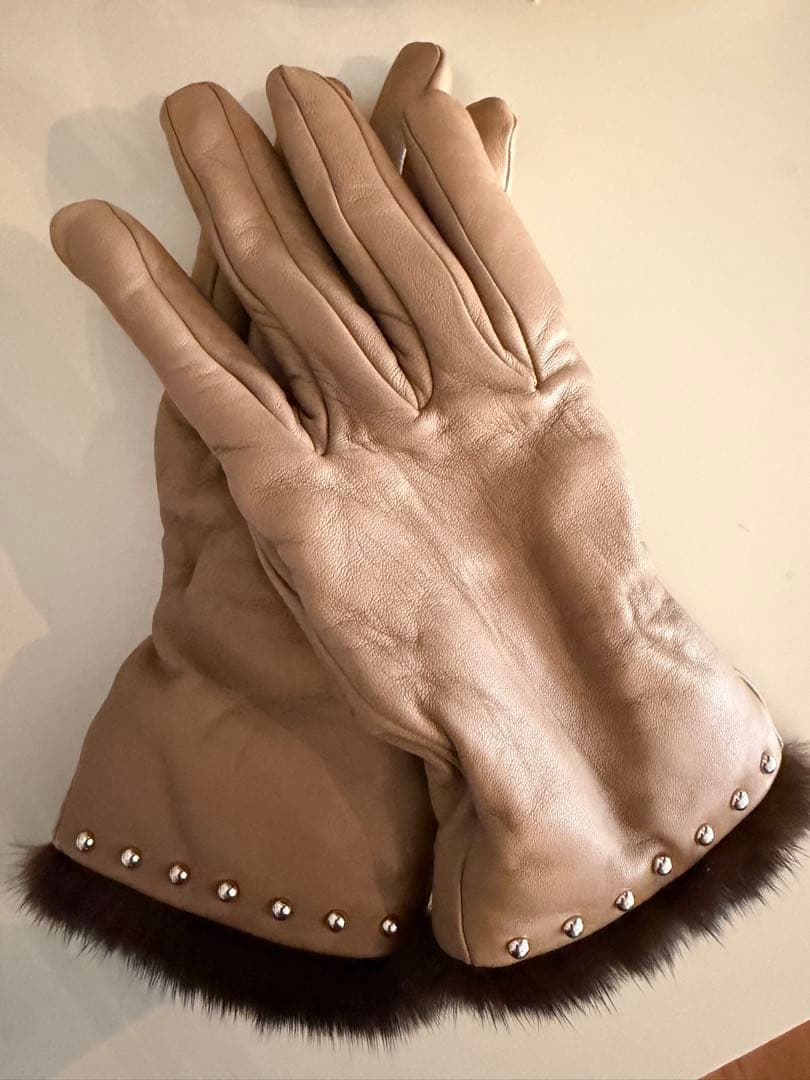 エルメス　ミンク革グローブ