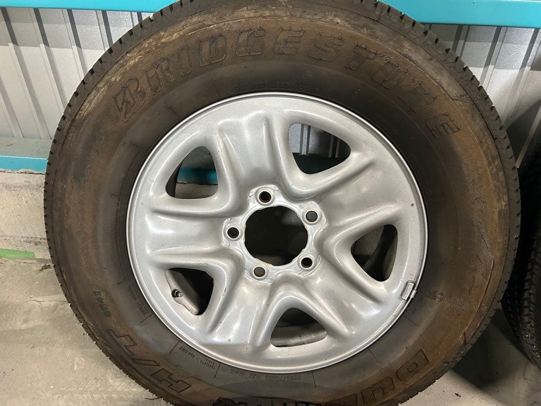 USトヨタ タンドラ純正 18inch 255/70r18 4本