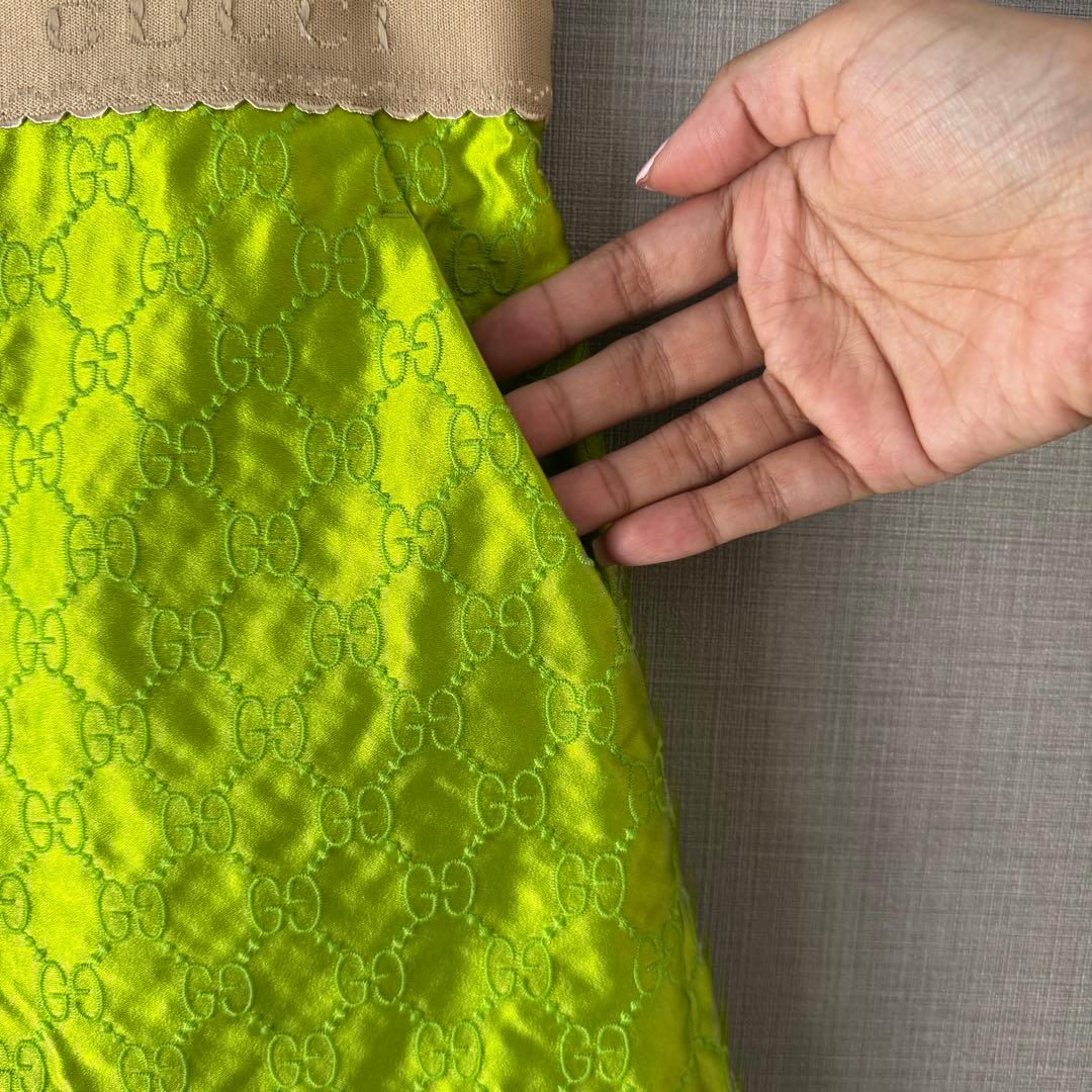 GUCCI シルクパンツ