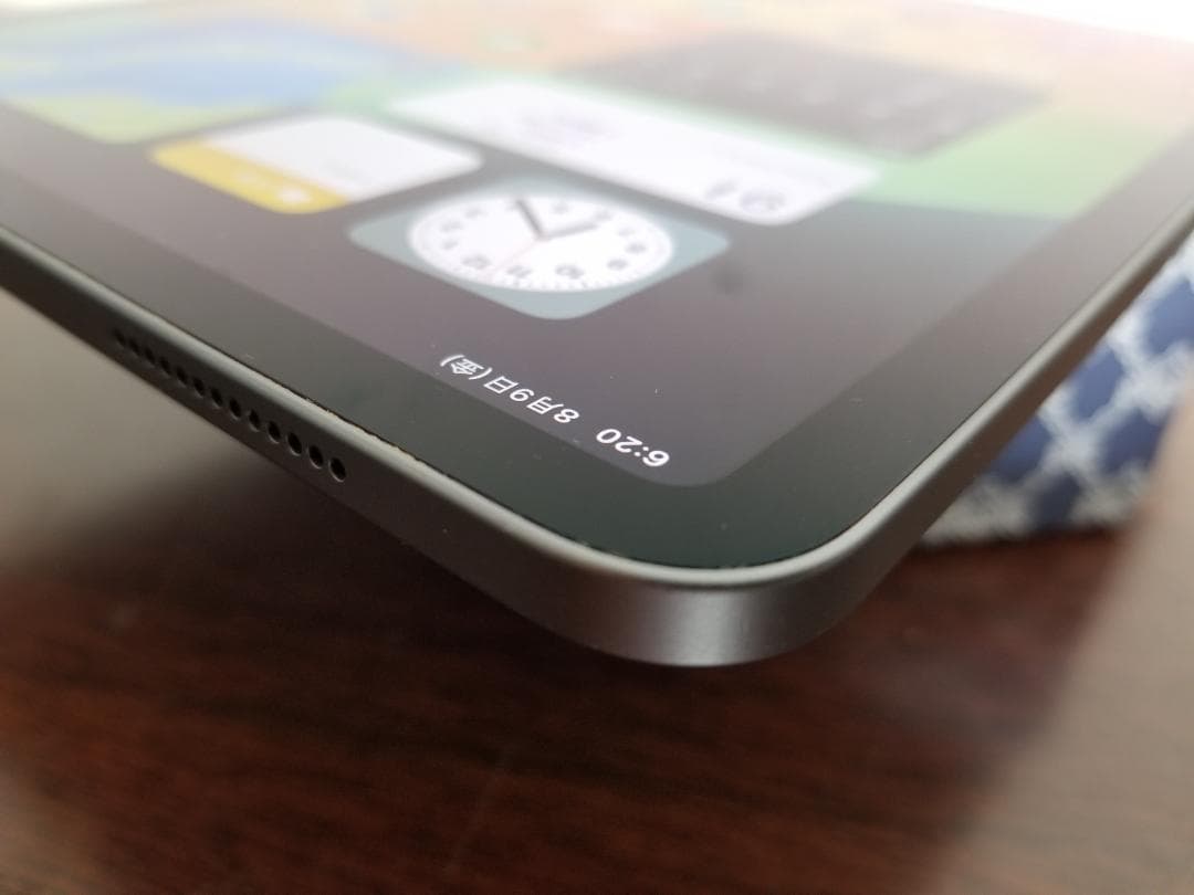 A95美品 ipad Pro 11 A12◆64GBバッテリー85％ A1980