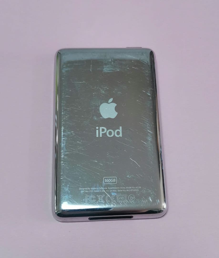 ポータブルプレーヤー Apple iPod Classic 160GB Black
