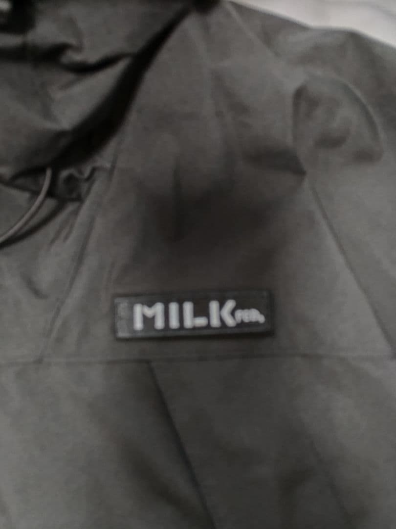 マウンテンパーカー ミルクフェドMILKFED BACK LOGO M黒 未使用