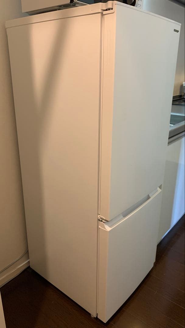 SHARP シャープ 冷蔵庫 SJ-D18K-W 2024年製