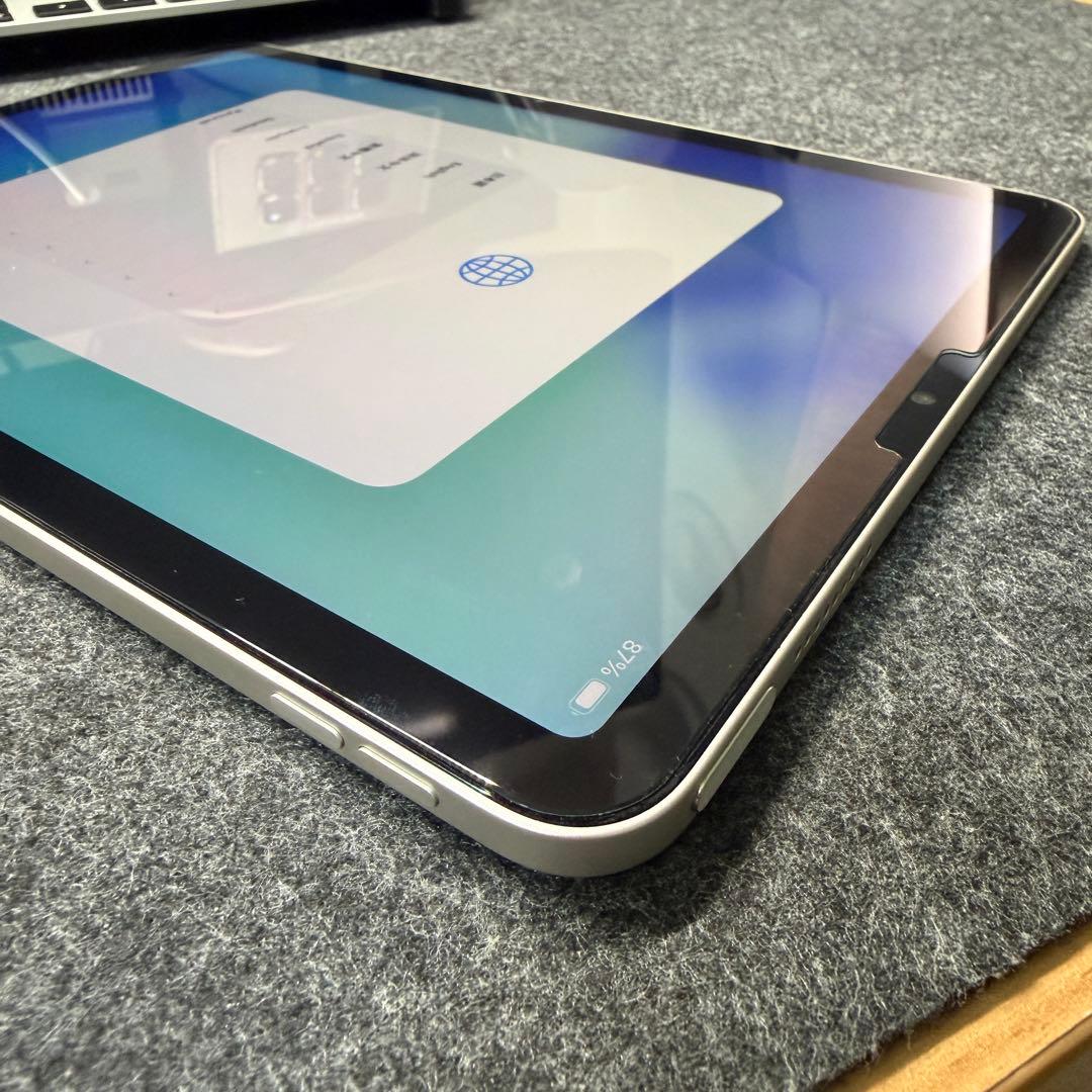 即納 保証残あり iPad Air Wi-Fi 64GB 第5世代 スターライト