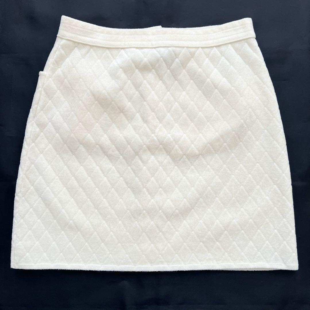 CHANEL 2020 キルティング マトラッセ ココマーク金ボタン スカート