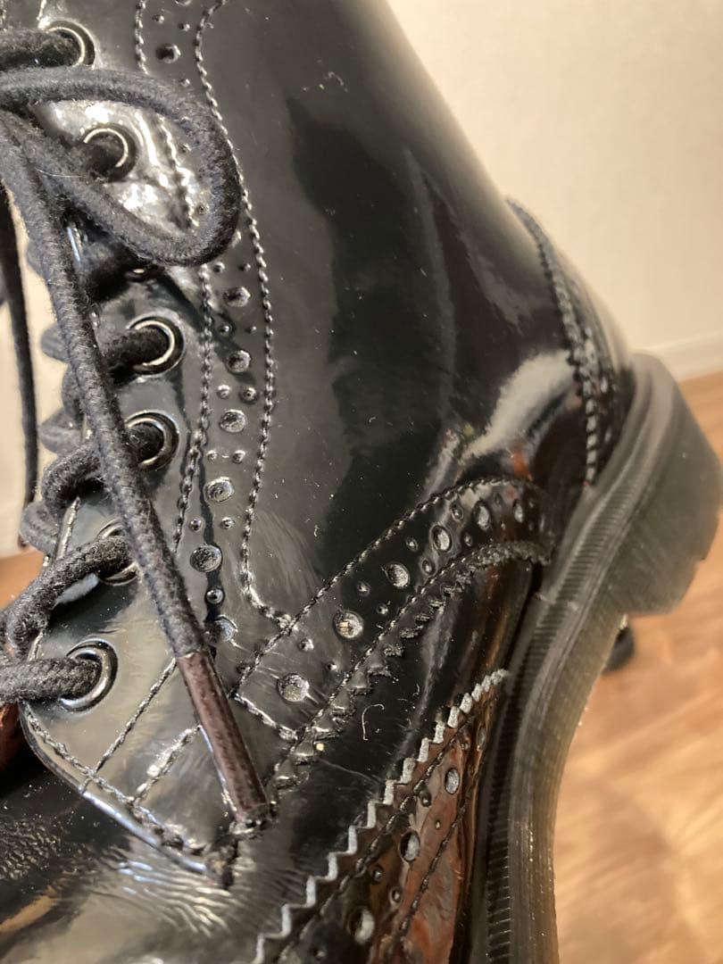 ガ*ラ様 激レア　ドクターマーチン パテントレザー ウィングチップ エナメル　8