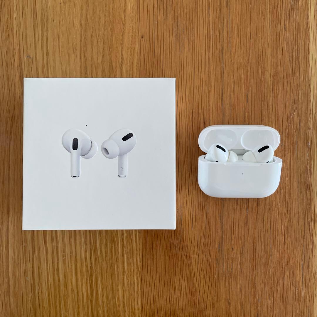 【美品】AirPods Pro ワイヤレス充電ケース付き