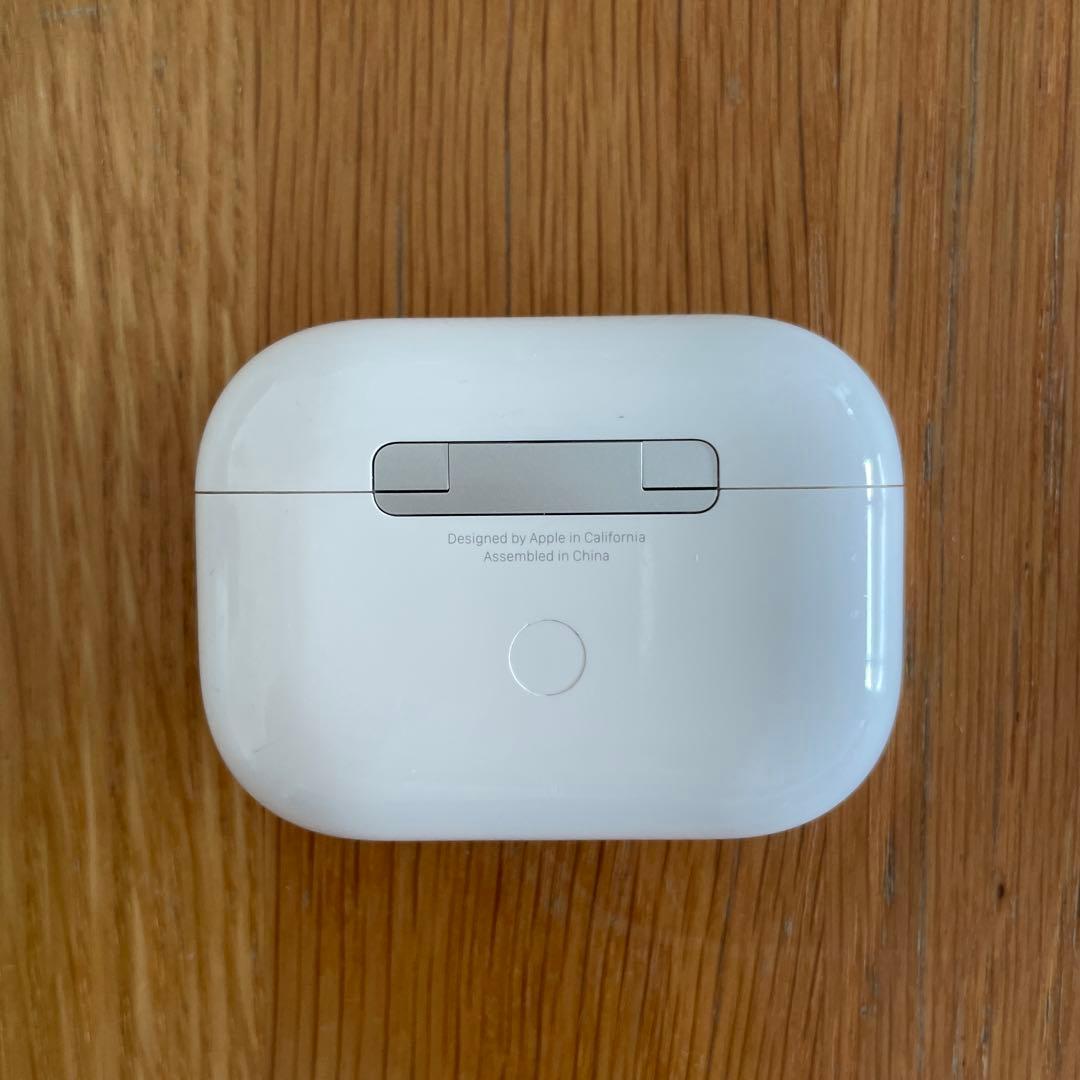 【美品】AirPods Pro ワイヤレス充電ケース付き