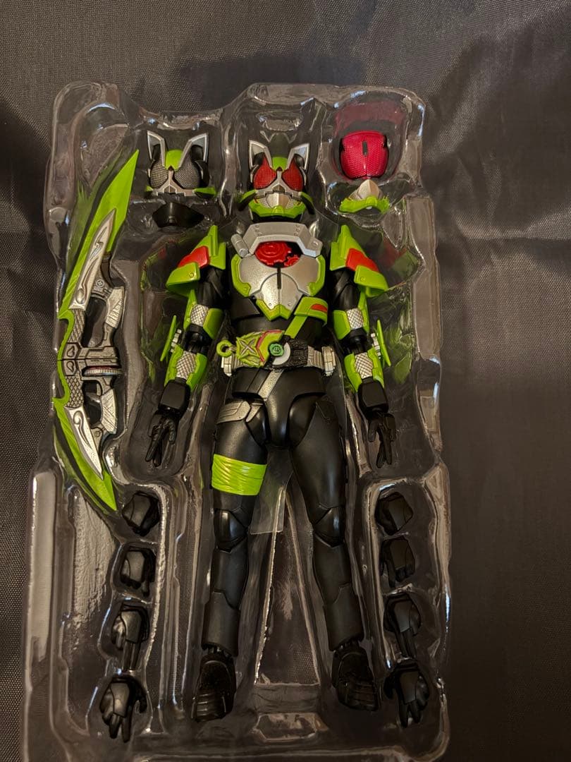 フィギュアーツ　仮面ライダータイクーン　ニンジャフォーム※ギーツ用複眼訳あり