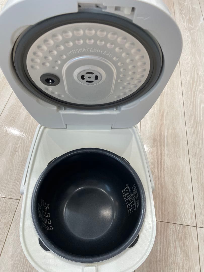 アイリスオーヤマ RC-IK50-W (1L) IH大容量炊飯器 2020年