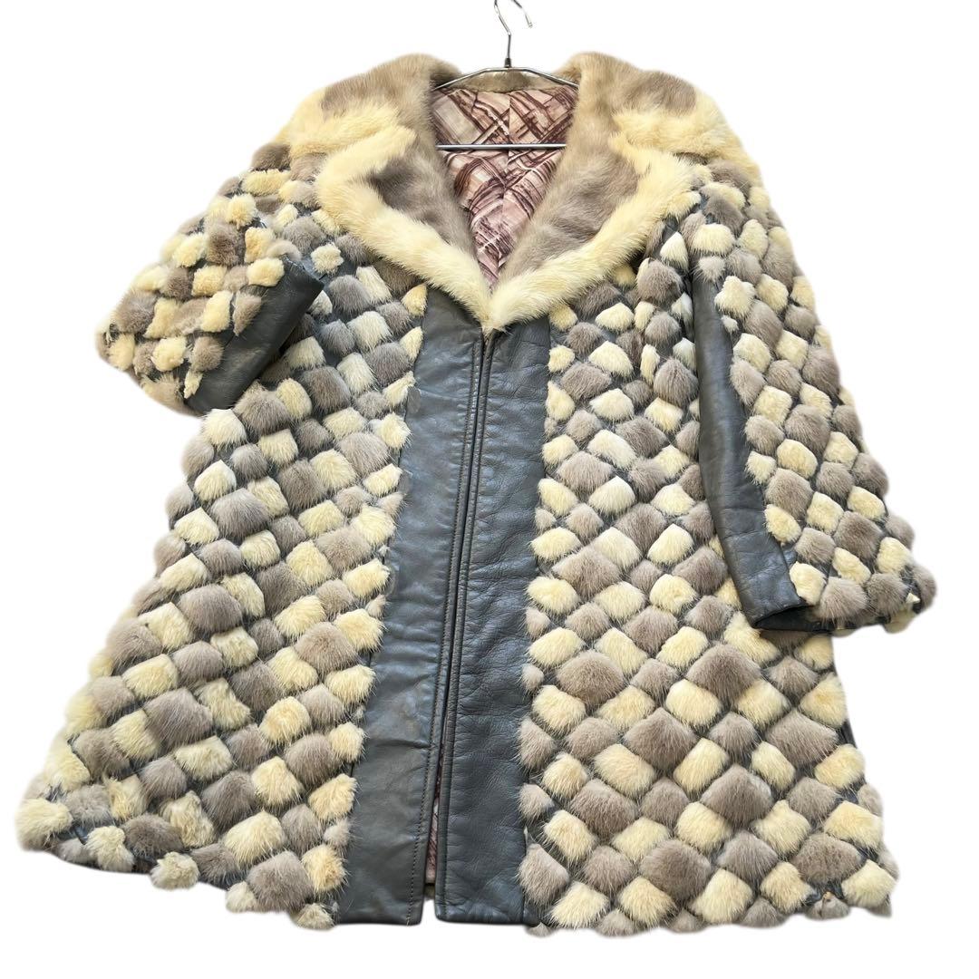 着丈80cm 希少デザイン パールミンク 染め レザーコート Aライン 裏地総柄