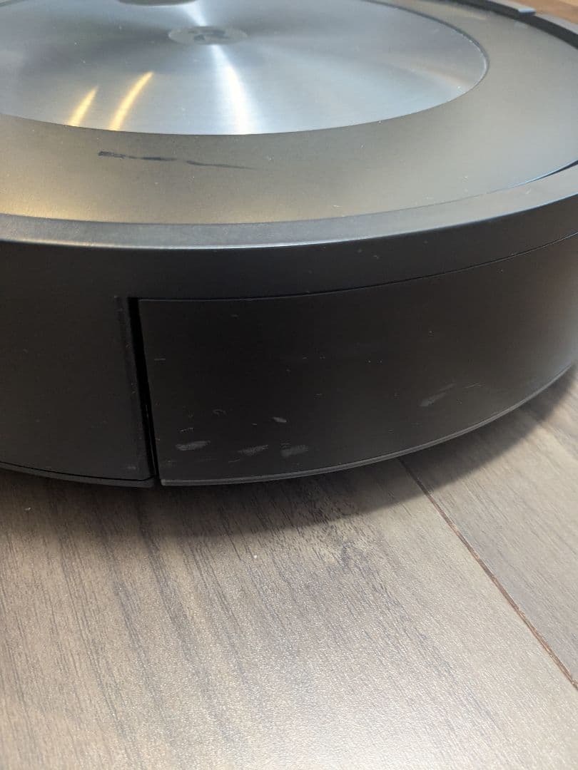 【購入翌日発送】iRobot Roomba j7+ 本体 自動ゴミ収集機能付き