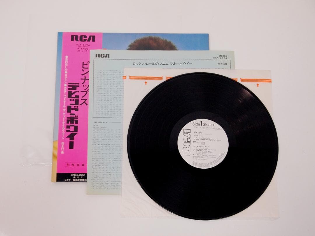 や*ん様 美品！見本盤 プロモ David Bowie デビッド・ボウイー ピン