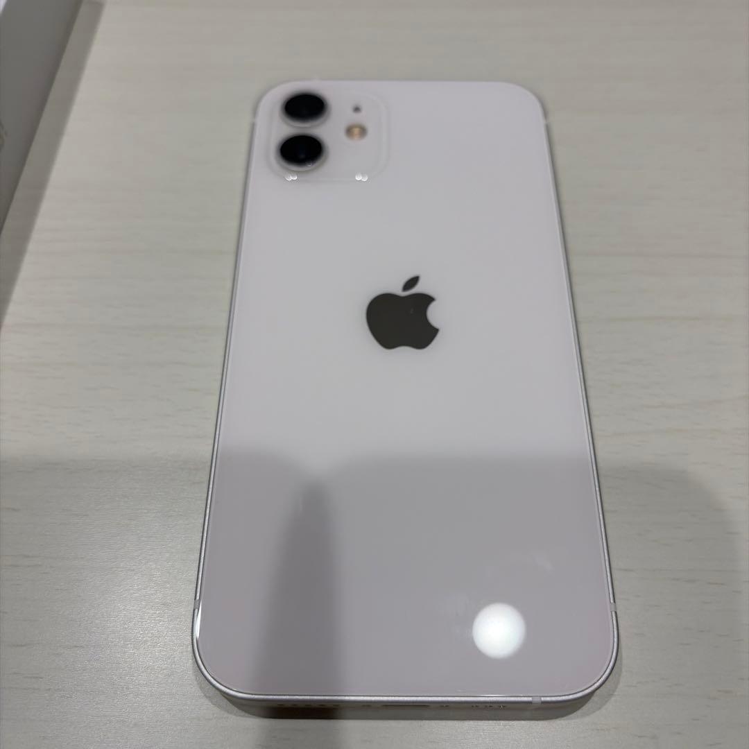 Apple iPhone12本体 128GB 付属品付き