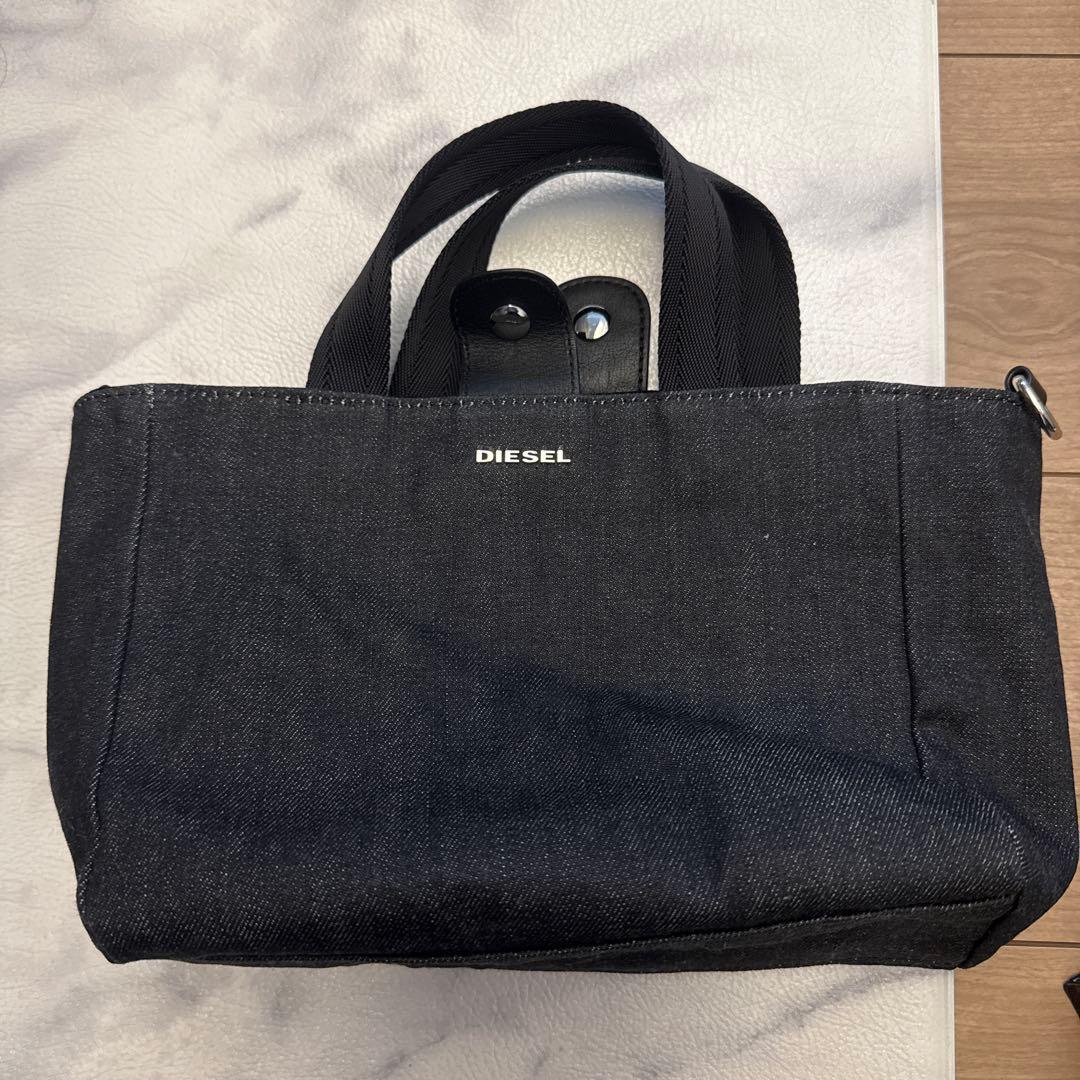 DIESEL ブラック リバーストートバッグ