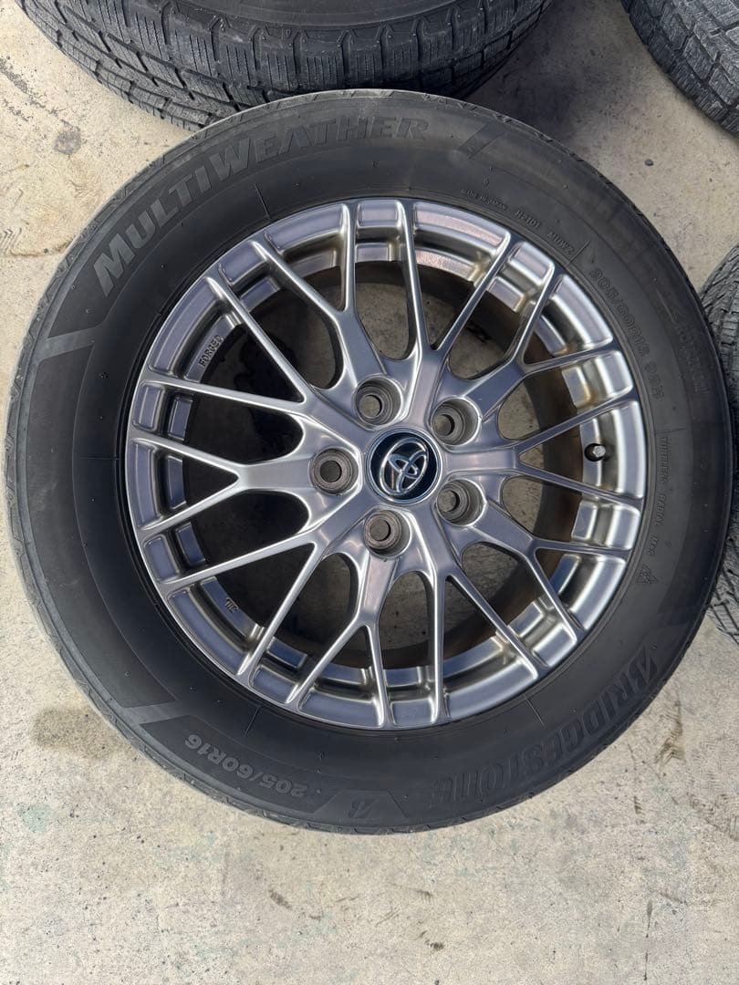 Makiya様80ノア　純正アルミホイール　BBS 205/55R16 鍛造