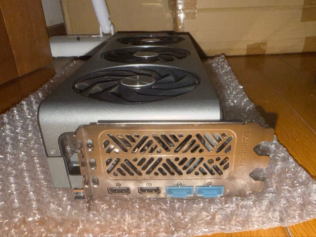 AMD Radeon 7900XTX グラフィックボード