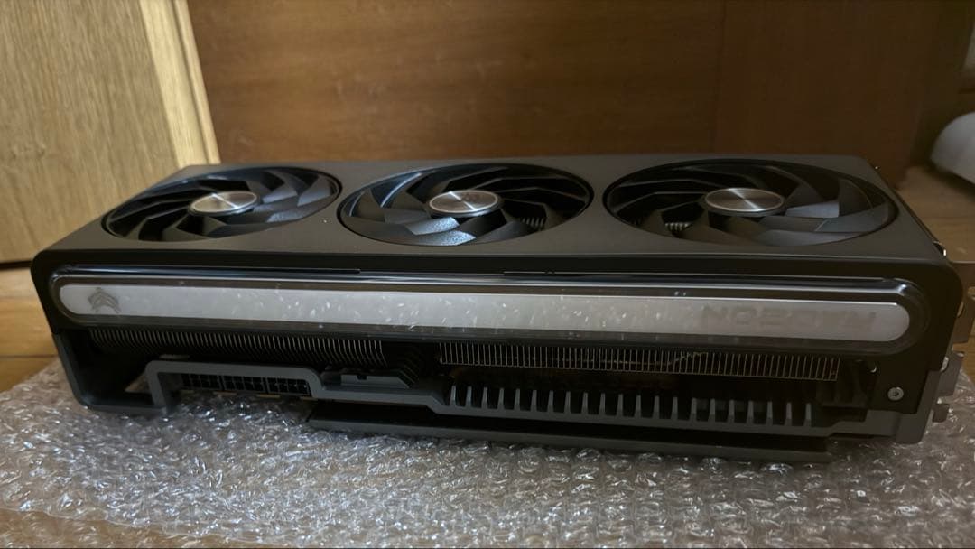 AMD Radeon 7900XTX グラフィックボード