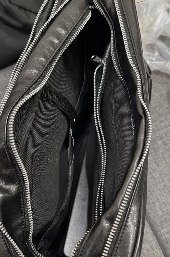 コムデギャルソン 青山バッグ ハンドバッグ 合成皮革 黒 OL-K 205