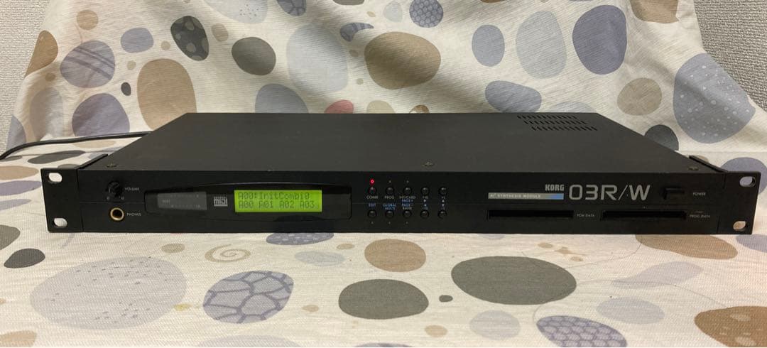 KORG 03R/W 音源モジュール【動作品】1Uラック（説明書付）