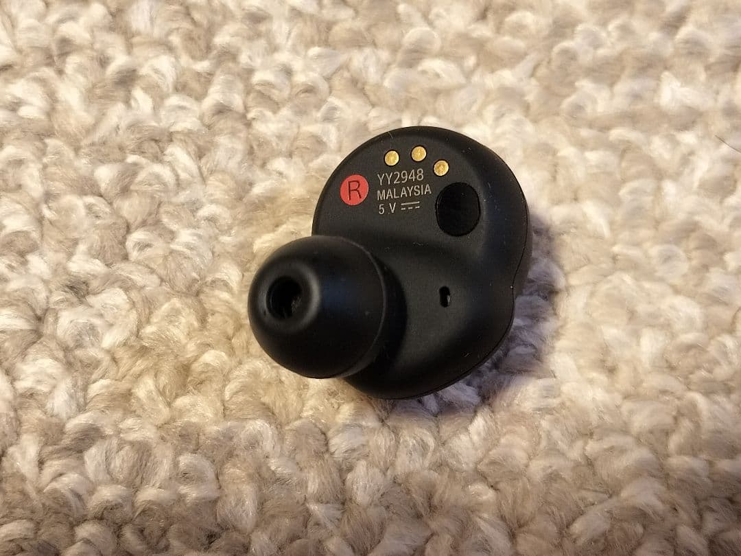 イヤホン新品交換済み　SONY WF-1000XM4 ワイヤレスイヤホン