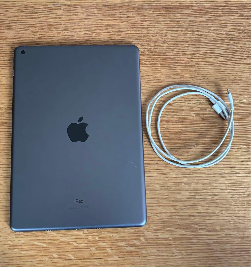 iPad スペースグレー 第7世代 Wi-Fiモデル　バッテリー最大容量100%