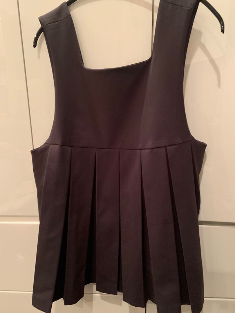 ENFOLD（エンフォルド）PLEATS TWO-WAY VEST ベスト