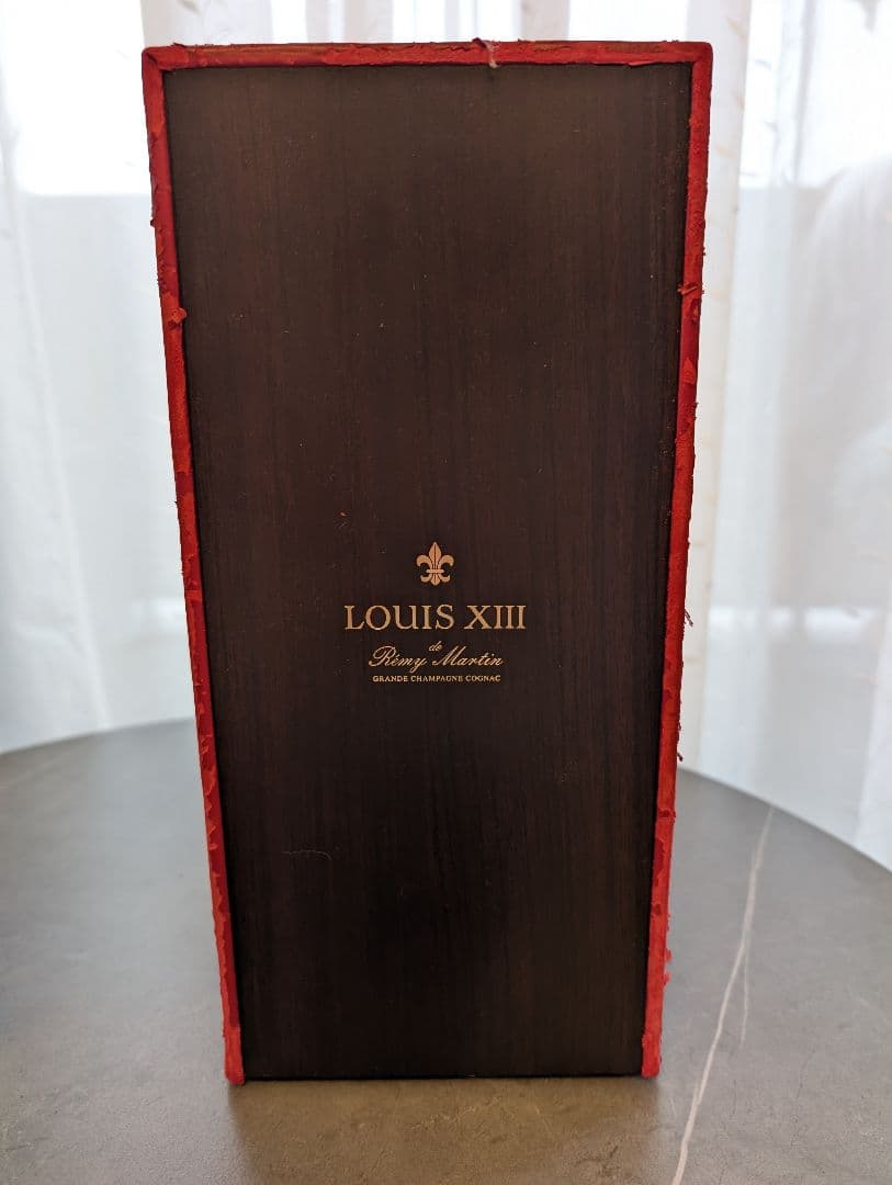 レミーマルタン　ルイ13世　バカラクリスタル　空き瓶　観音開き