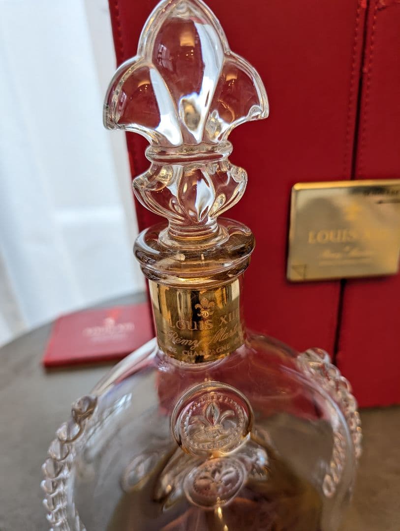 レミーマルタン　ルイ13世　バカラクリスタル　空き瓶　観音開き