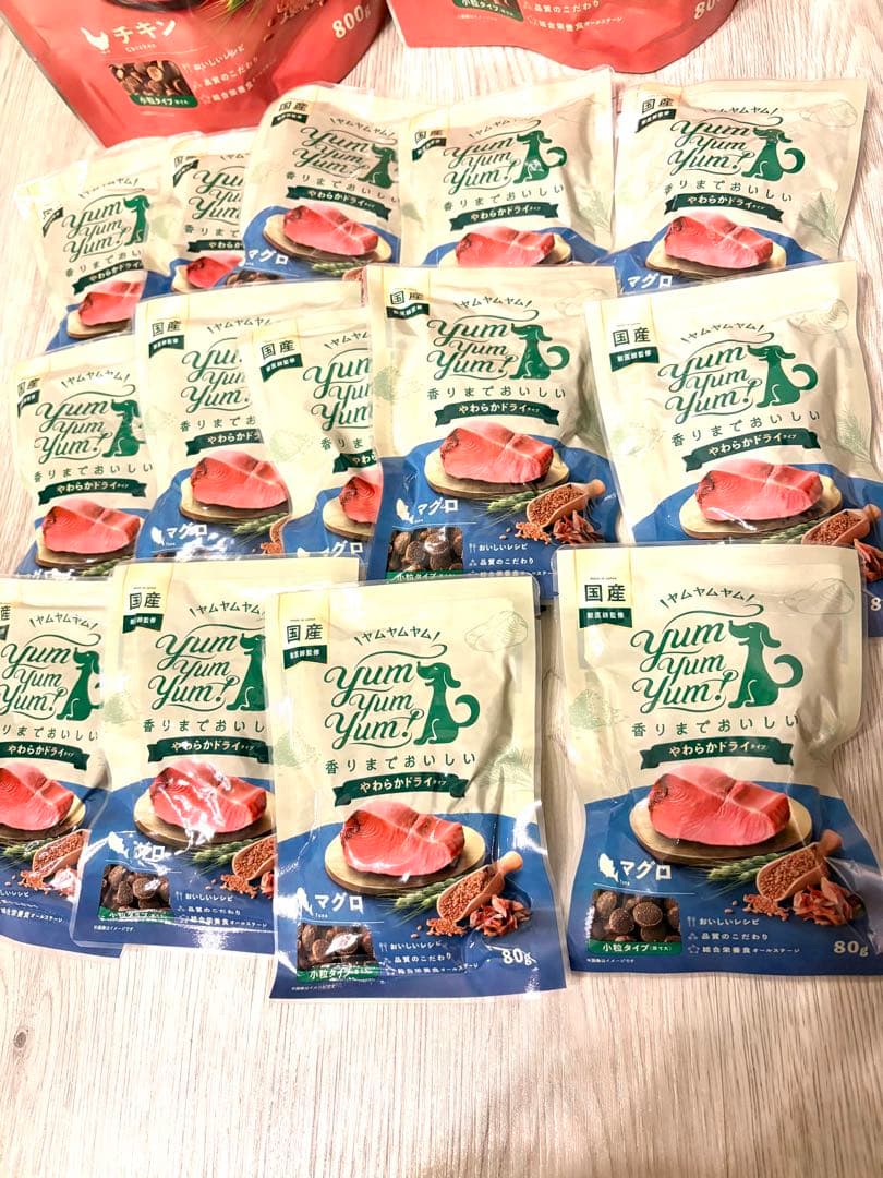 Yum Yum Yumチキン800g×2袋　マグロ80g×14袋　新品未開封