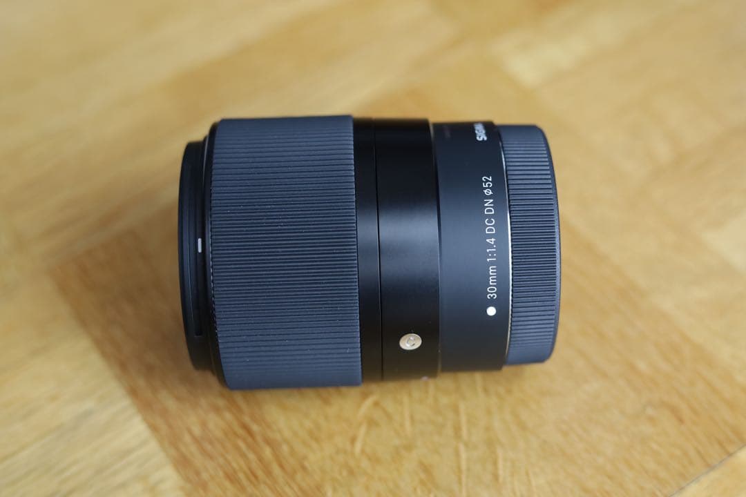極上美品SIGMA シグマ 30mm F1.4 DC DN EF-Mマウント用