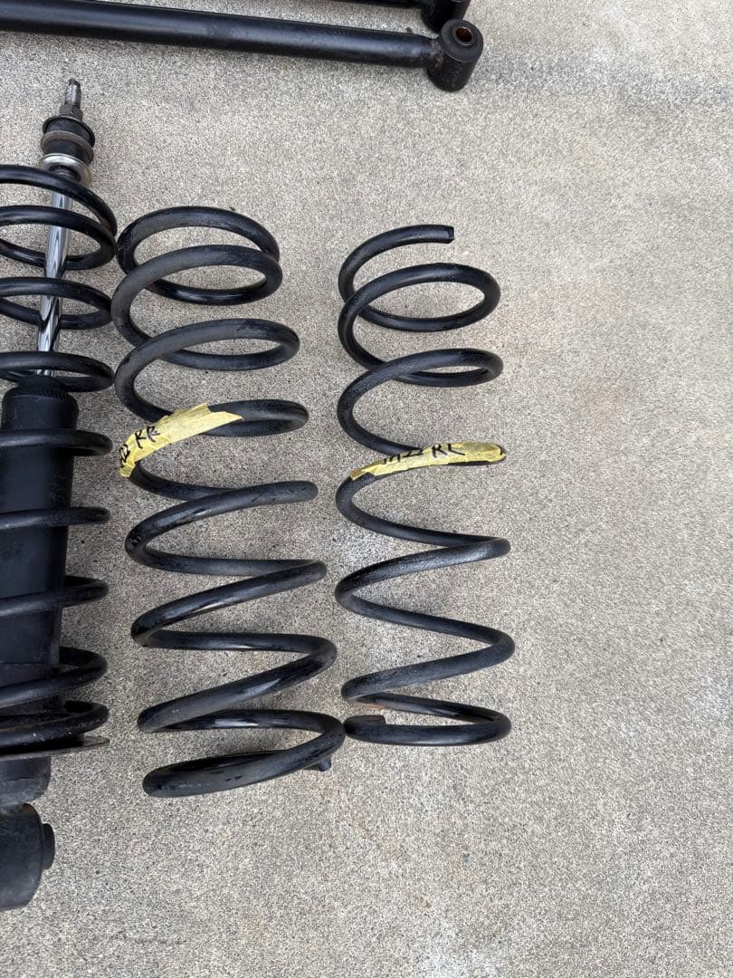 ja22 ja12 ジムニー　純正サスペンション一式
