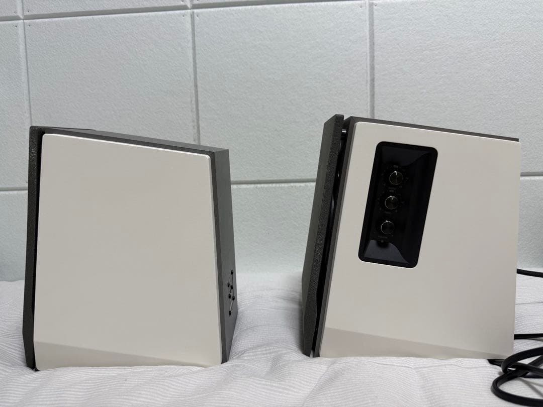 【超美品】Edifier R1700BT