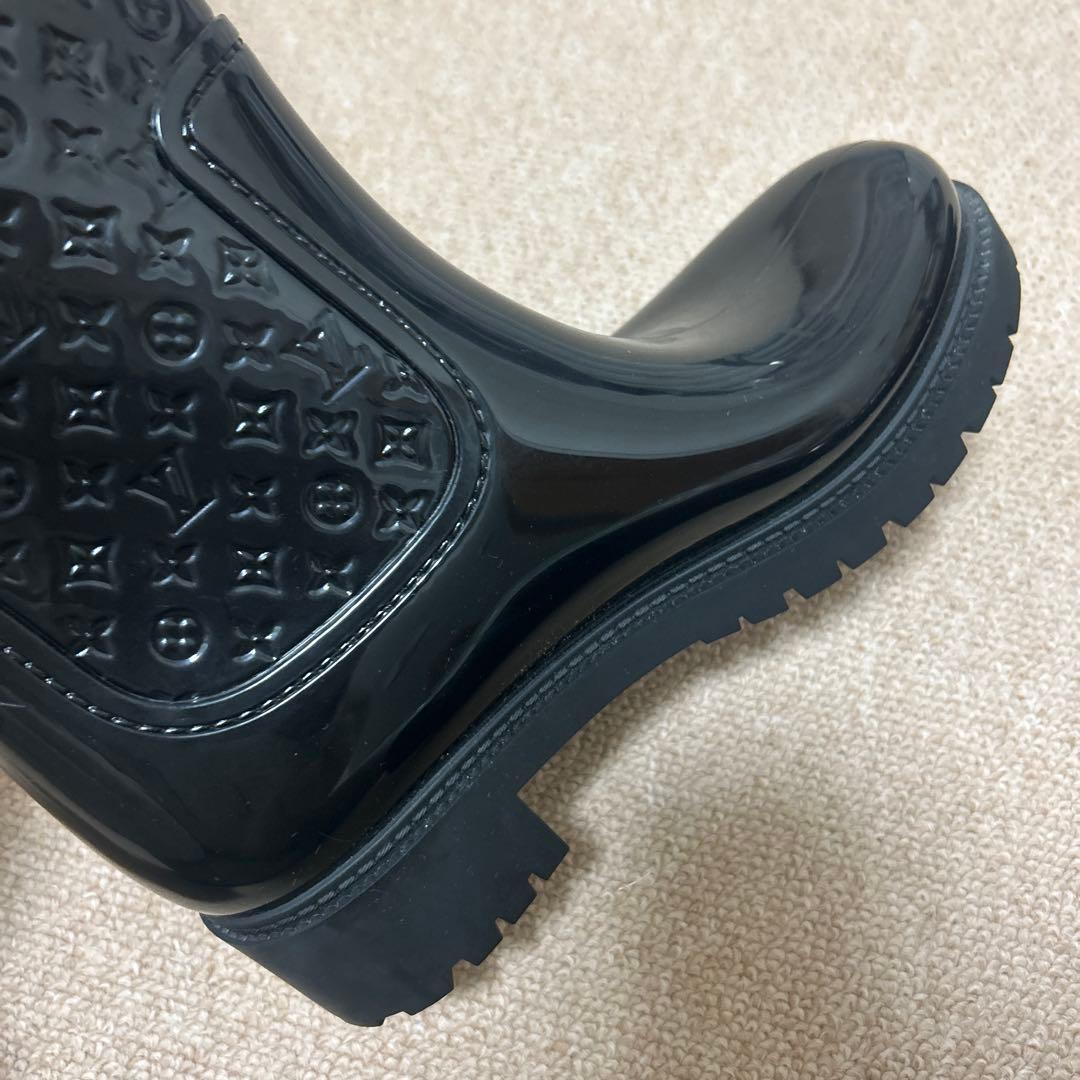 新品未使用 ルイヴィトン ブラックラバー長靴 ロゴ入り
