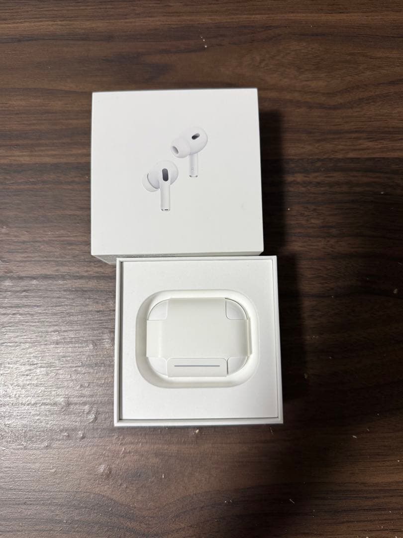 イヤホン AirPods Pro 2 MagSafe(USB-C)MTJV3J/A