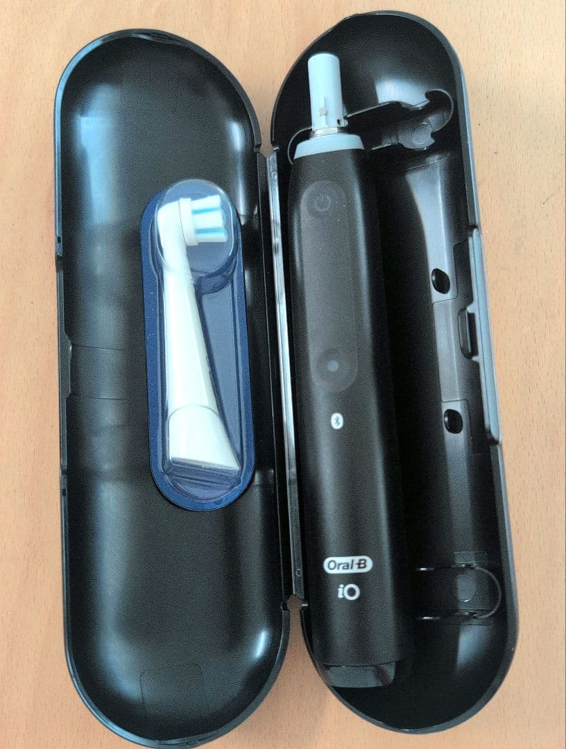 【1度使用・消毒済み】Oral-B iO5 電動歯ブラシ 本体 替えブラシ1本付