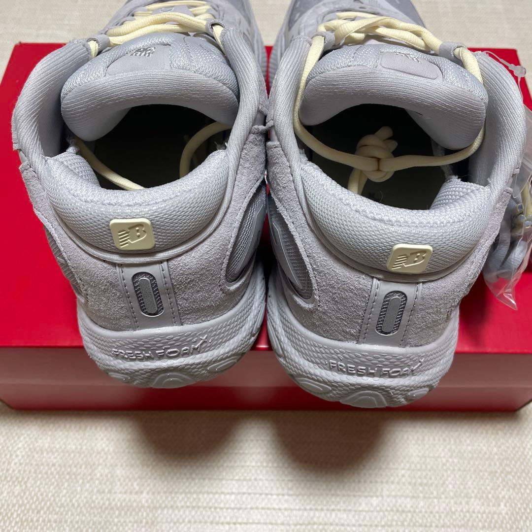 [新品]28cm NEW BALANCE FRESH FORM BB V3