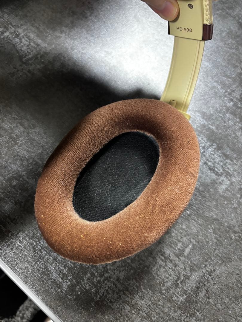 ゼンハイザー オープン型ヘッドホン HD598【有線ヘッドホン】