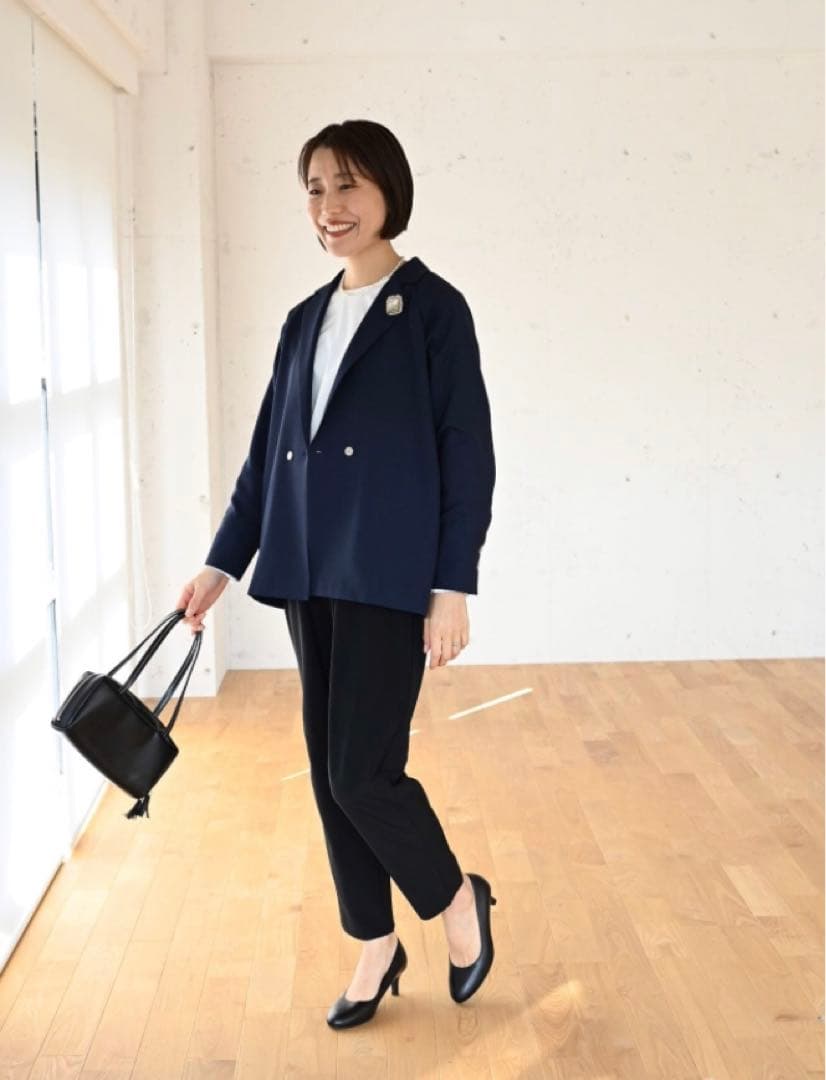 OUR 頼れるテーパードパンツ　黒