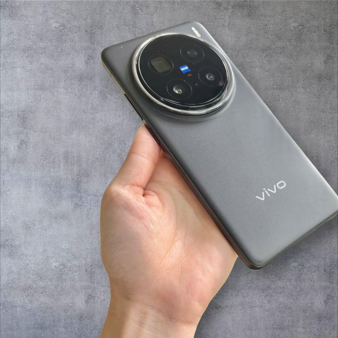 vivo X200 Pro 12/256 GB 箱付き