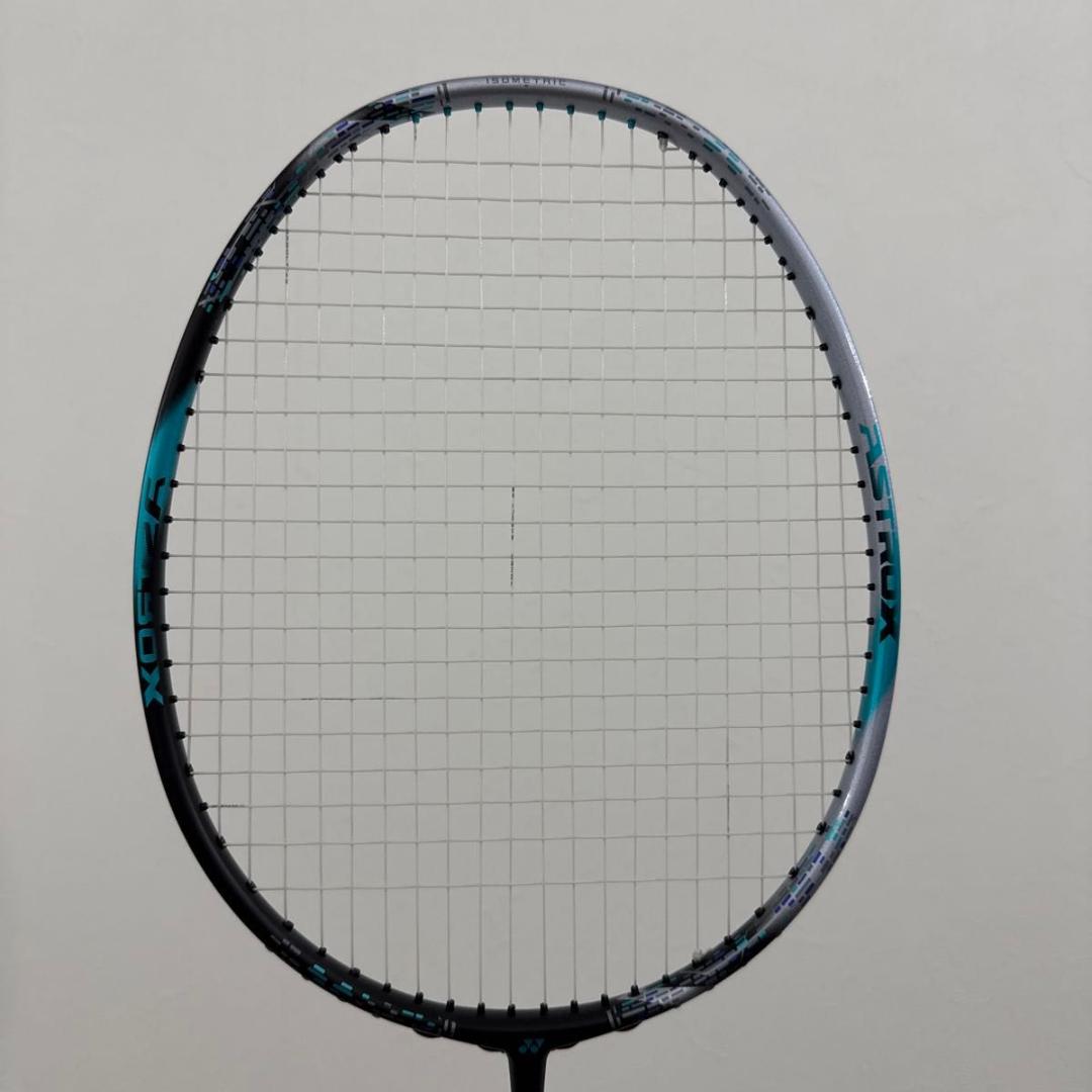 YONEX アストロクス88D Pro 4UG5