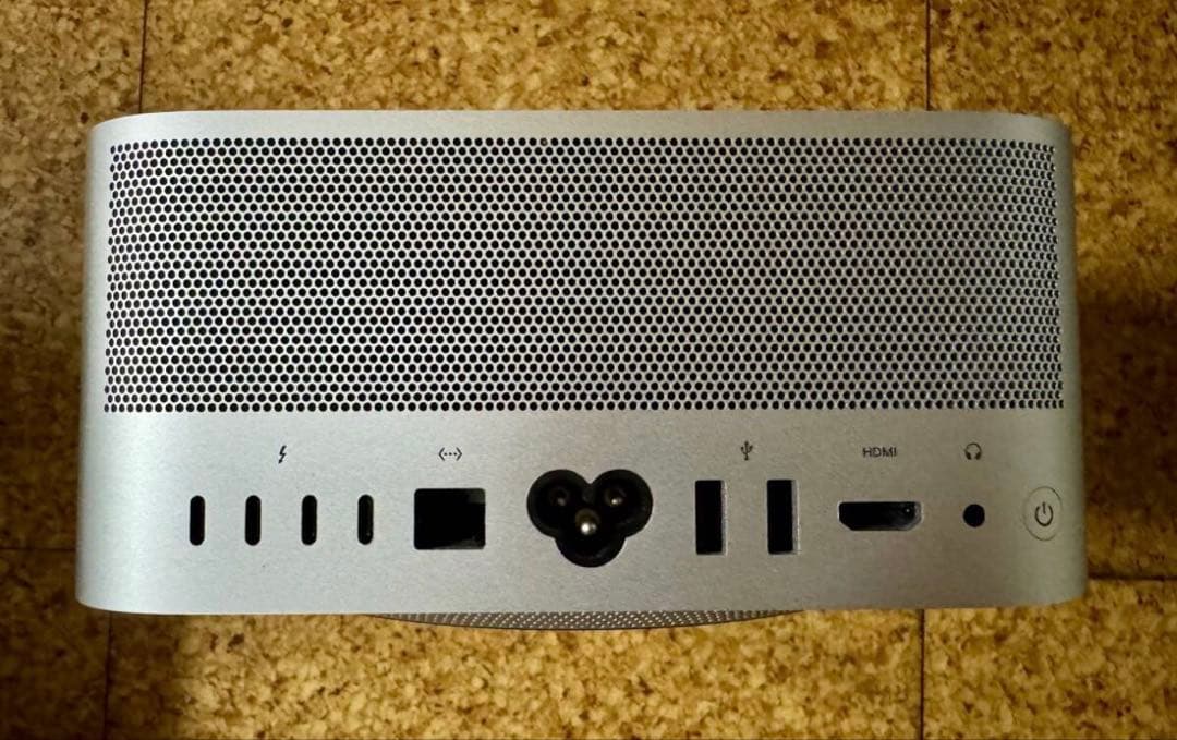 Mac Studio M1 Max32GBユニファイドメモリ512GB SSD