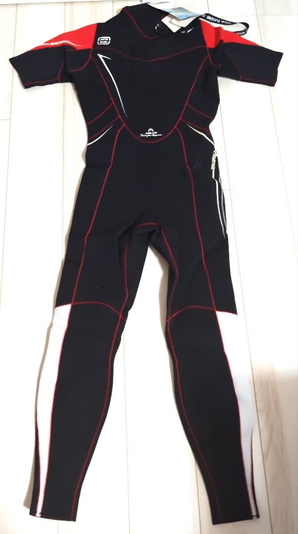 【9/22処分】【新品】ビラボン　BILLABONG　ウエットスーツ　XL　2㎜