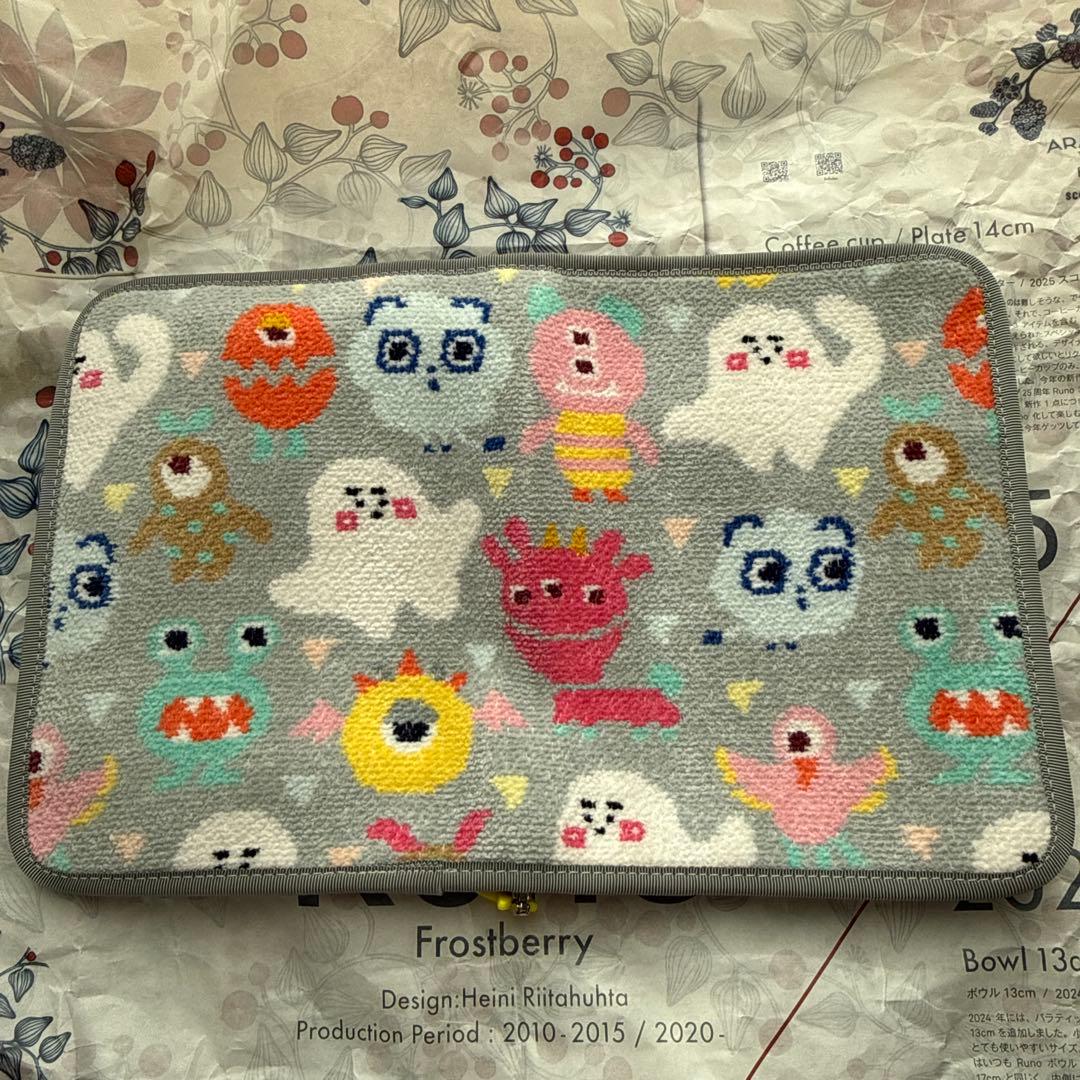 フェイラー　マルチケース　しなぷしゅ　リトルモンスター