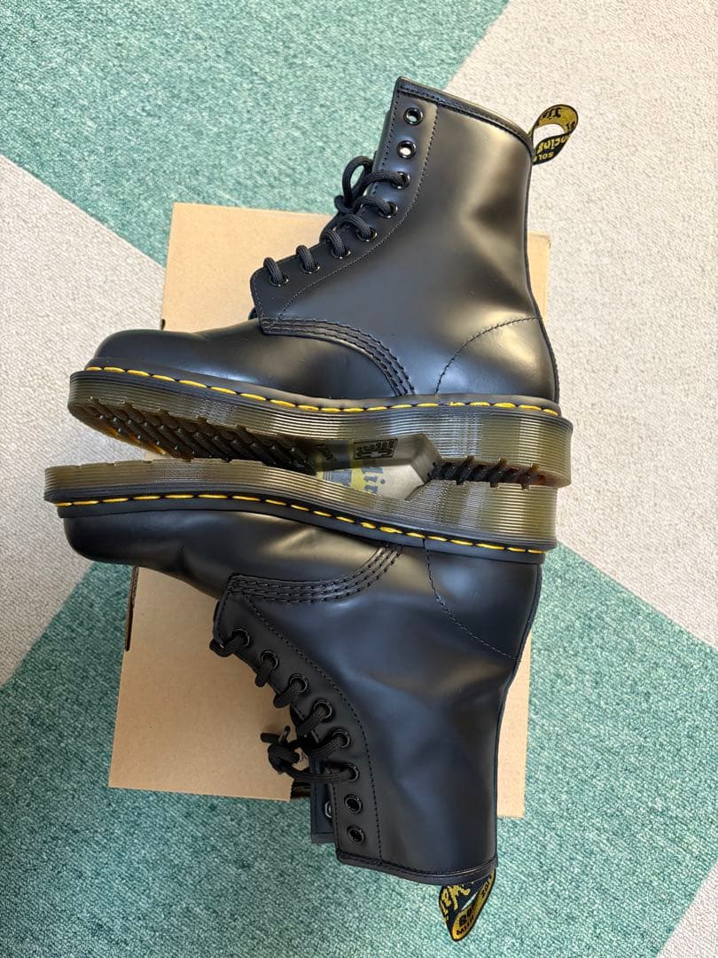 Dr.Martens 1460 BLACK 8ホール