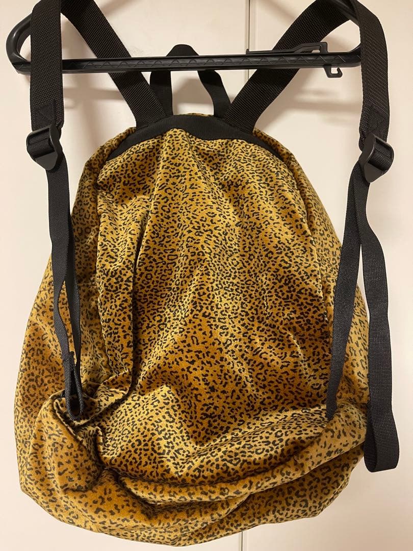 バッグ Supreme Velvet Backpack \"Tan Leopard\"